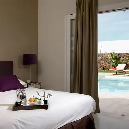 Coral * Puerto del Carmen